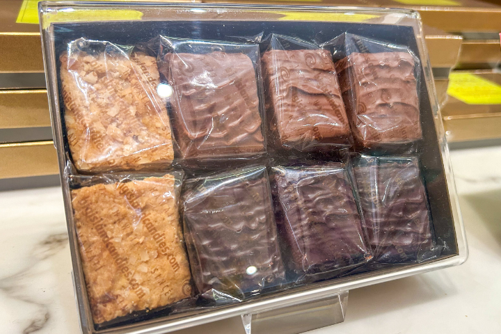 ビッグアイランド・キャンディーズ